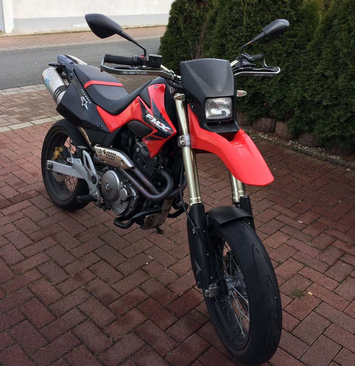 FMX650